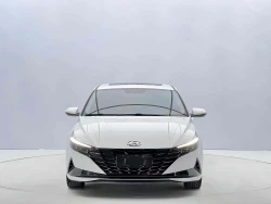 Hyundai Elantra 0