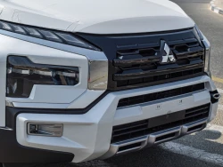 MITSUBISHI XPANDER 3