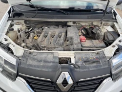 Renault Logan 23