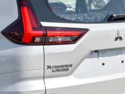 MITSUBISHI XPANDER 9
