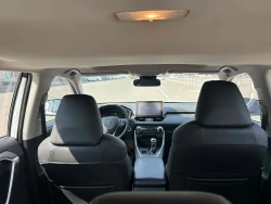 Toyota RAV4 8