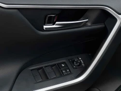 Toyota RAV4 16