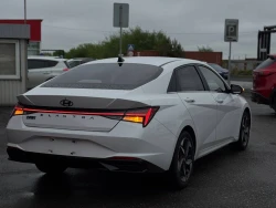 Hyundai Elantra, 2021 4