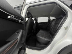 Kia KX3 16