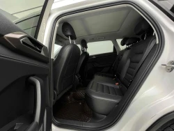 Volkswagen Tharu 17