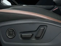 Audi Q3 12