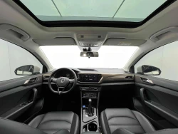 Volkswagen Tharu 5
