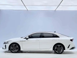 Kia K5 2