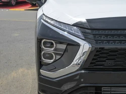 MITSUBUSHI ECLIPSE CROSS 2