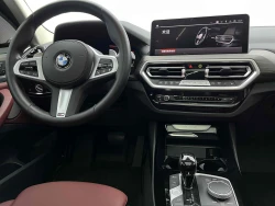 BMW X3 7