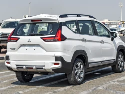 MITSUBISHI XPANDER 5