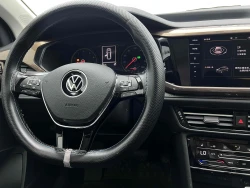 Volkswagen Tharu 6