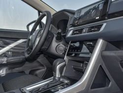 MITSUBISHI XPANDER 32