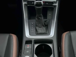 Audi Q3 15